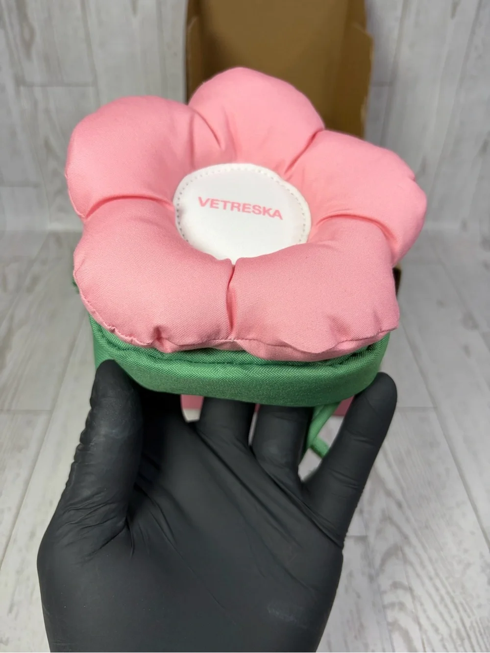 VETRESKA stylish mint